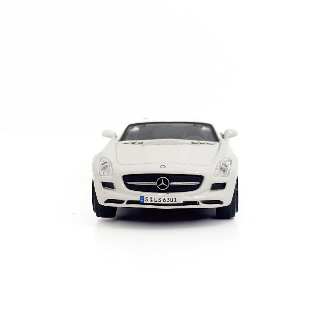 18-30241 Bburago Street Fire - Mercedes-Benz SLS AMG Roadster, bianca - 1:43