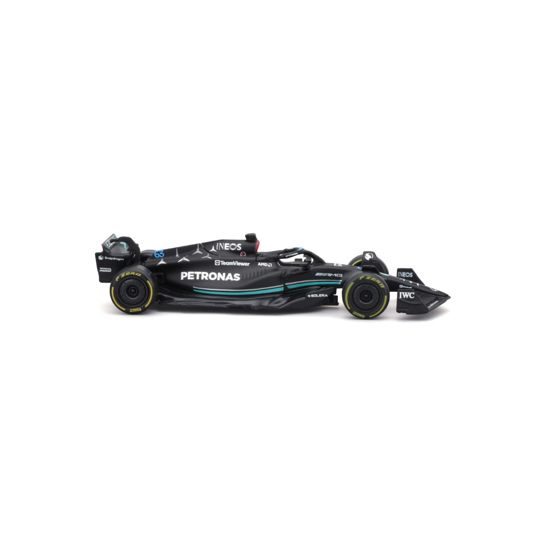 18-38080 Bburago Race - Mercedes AMG F1 W14 E Performance #63 Russell - 1:43